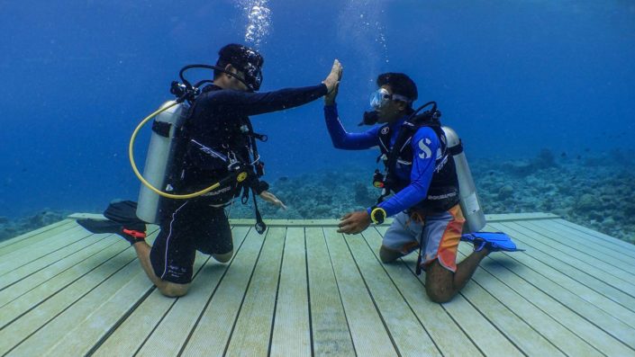 Learn to dive Maldives